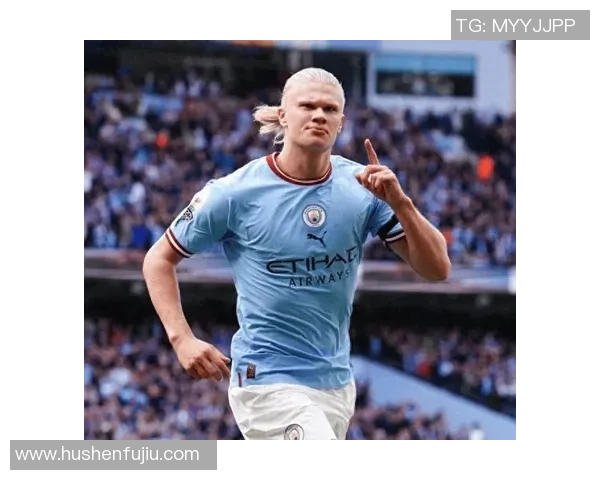 时尚与运动结合足球明星头像T恤让你成为街头焦点 时尚与运动结合足球明星头像T恤让你成为街头焦点