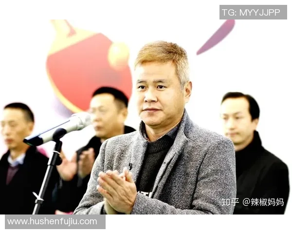 重庆乒乓球队在杯赛中的灵活性表现与战术调整分析 重庆乒乓球队在杯赛中的灵活性表现与战术调整分析