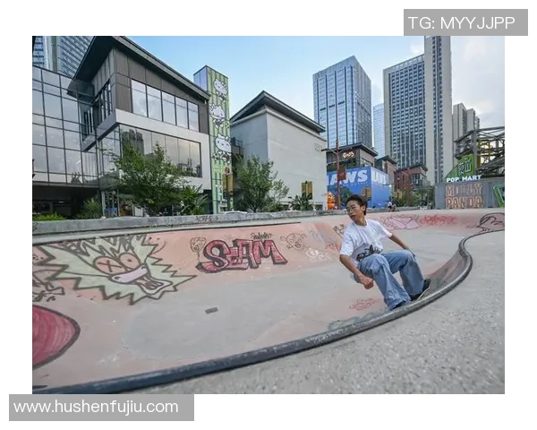 滑板精英赛特别报道：成都飞盘队的转型之路